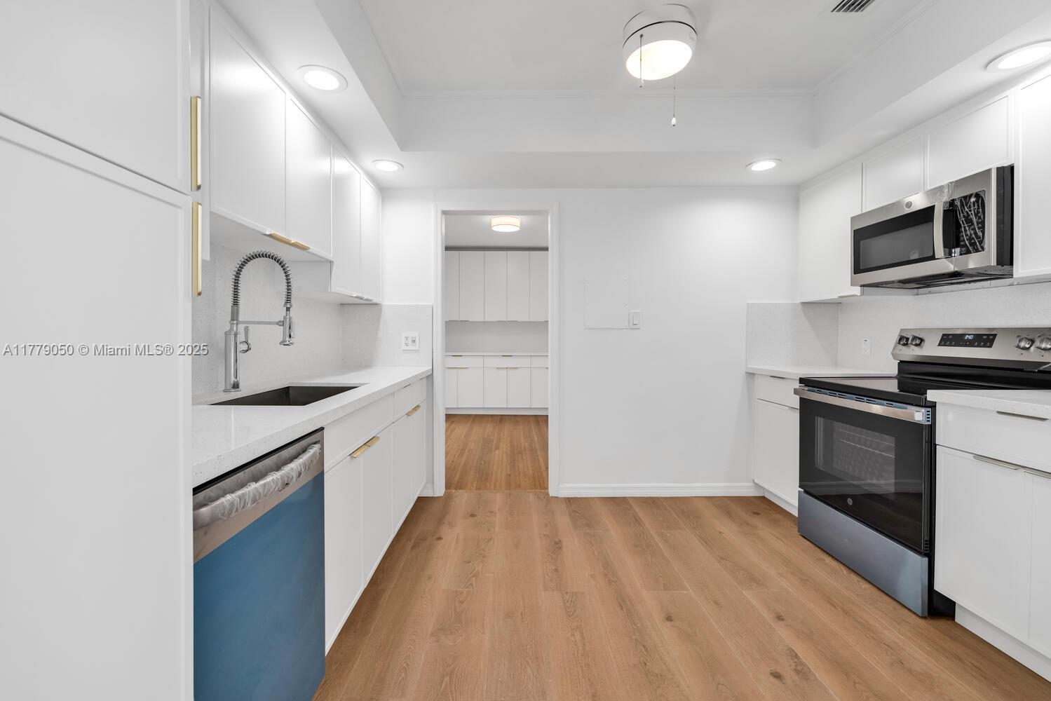 11801 11 Ave Unit S O U T H, Biscayne Park, Florida 33161
