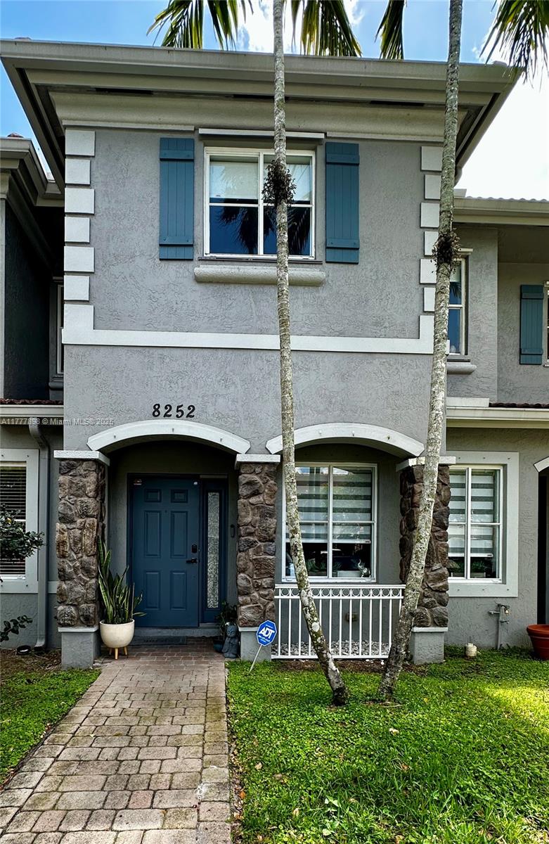 8252 SW 29th St #102, Miramar, Florida image 1