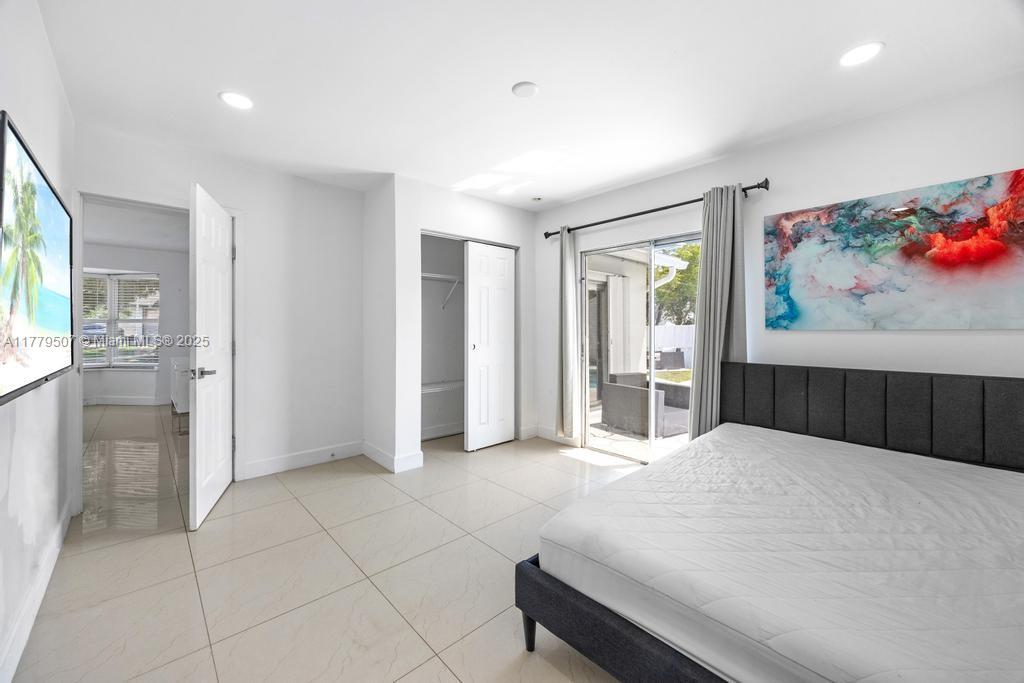 820 W Chaminade Dr, Hollywood, Florida image 27