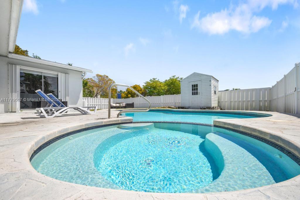 820 W Chaminade Dr, Hollywood, Florida image 38
