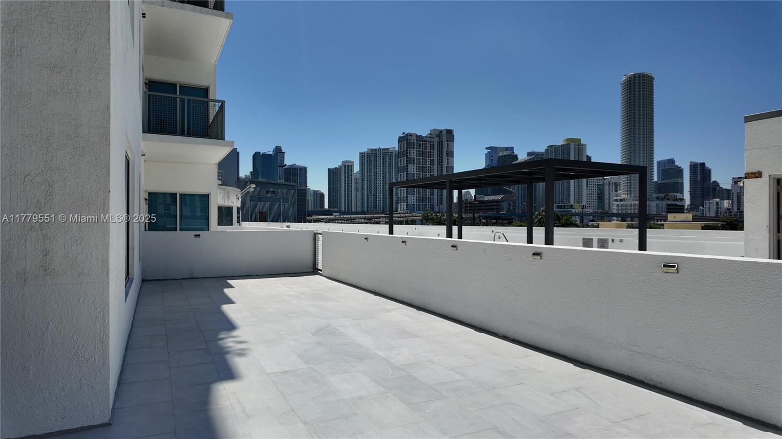 Listing Photo 23
