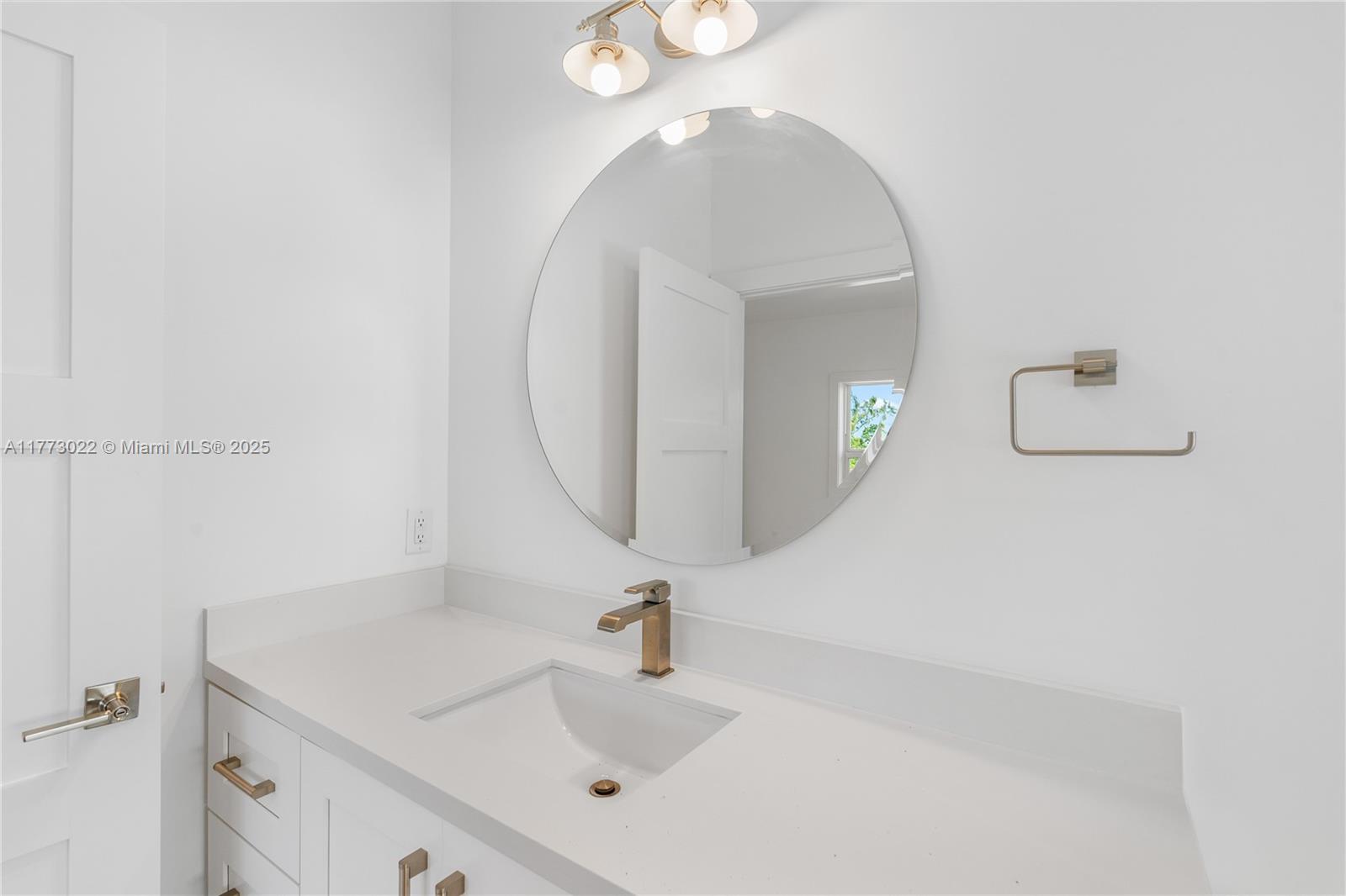 84745 Old Hwy #12, Islamorada, Florida image 30