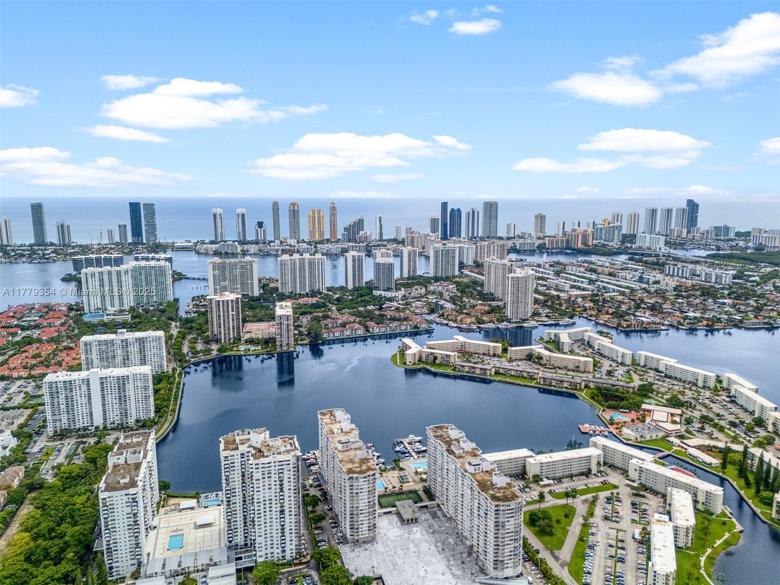 18071 Biscayne Blvd #1503, Aventura, Florida image 38