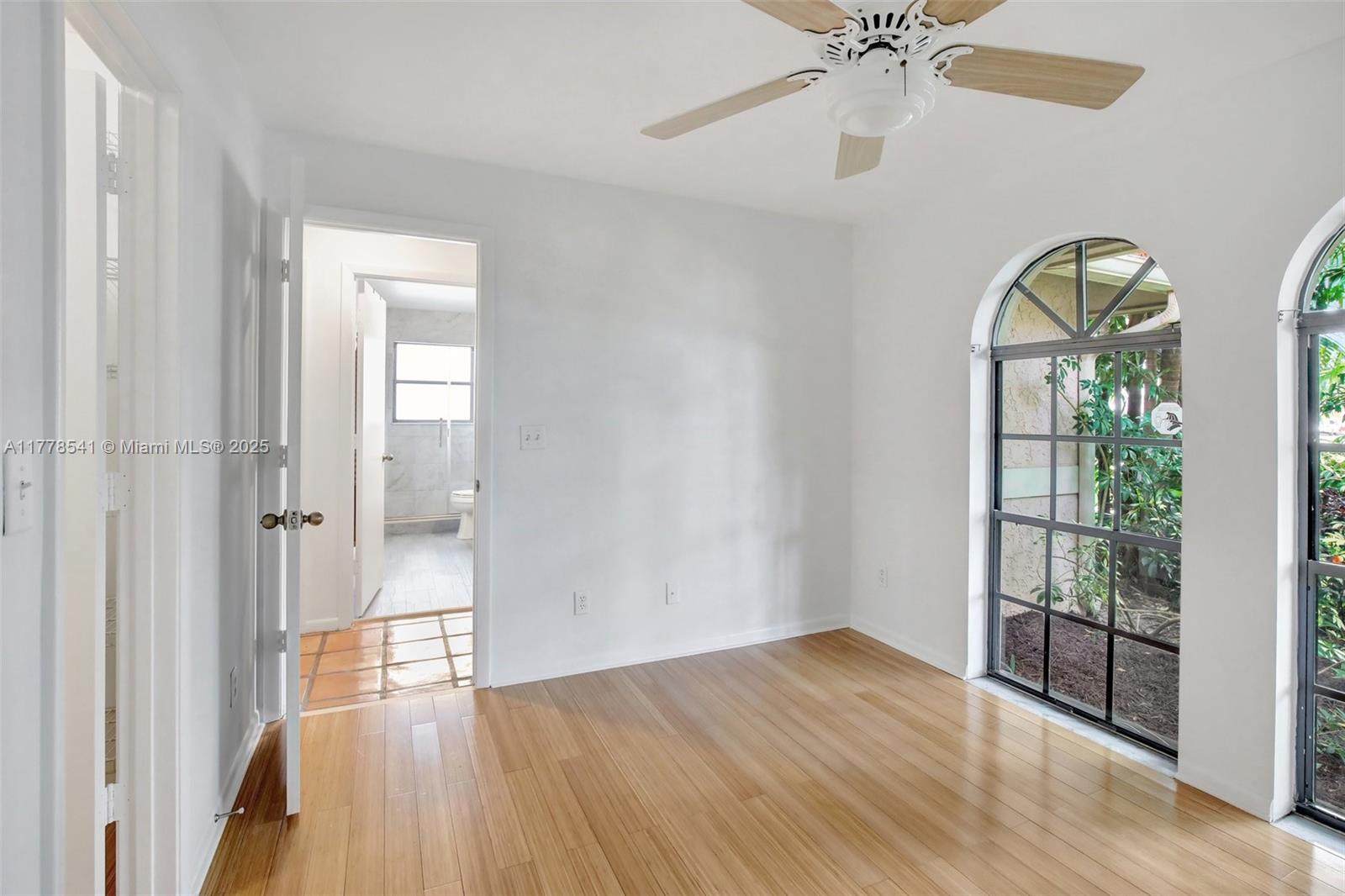3272 Beechberry Cir, Davie, Florida image 23
