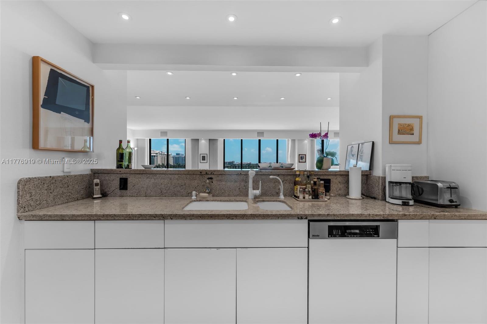 151 Crandon Blvd #725, Key Biscayne, Florida image 14