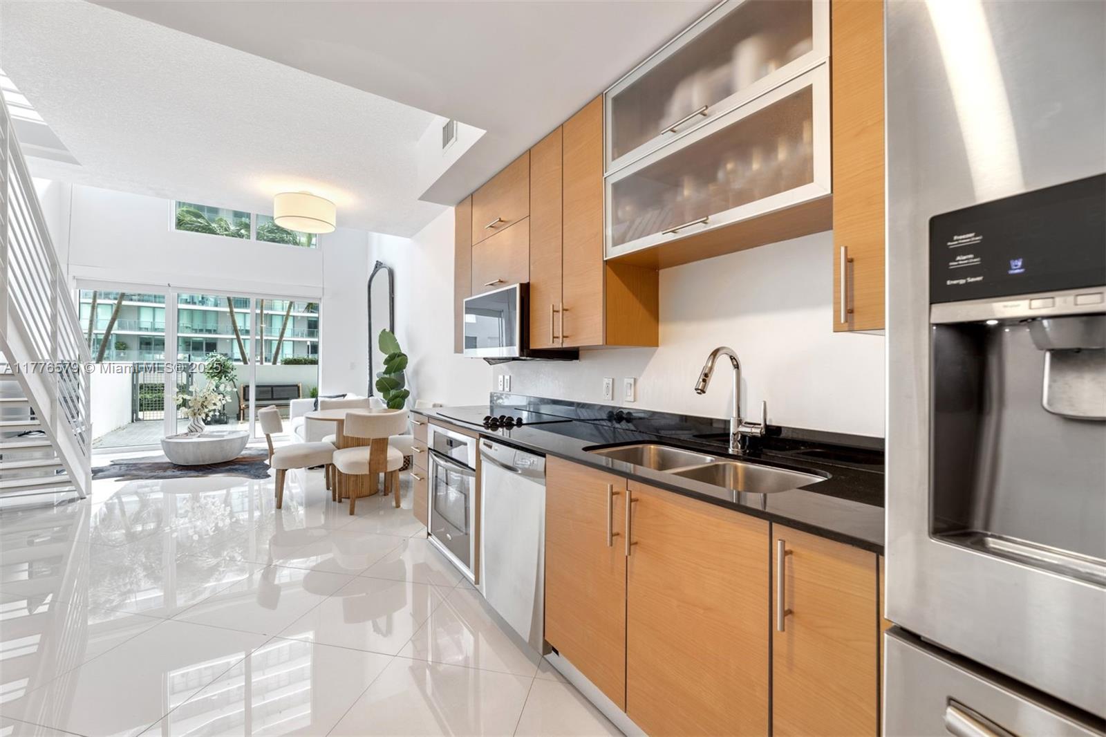 60 SW 13th St #1118, Miami FL 33130