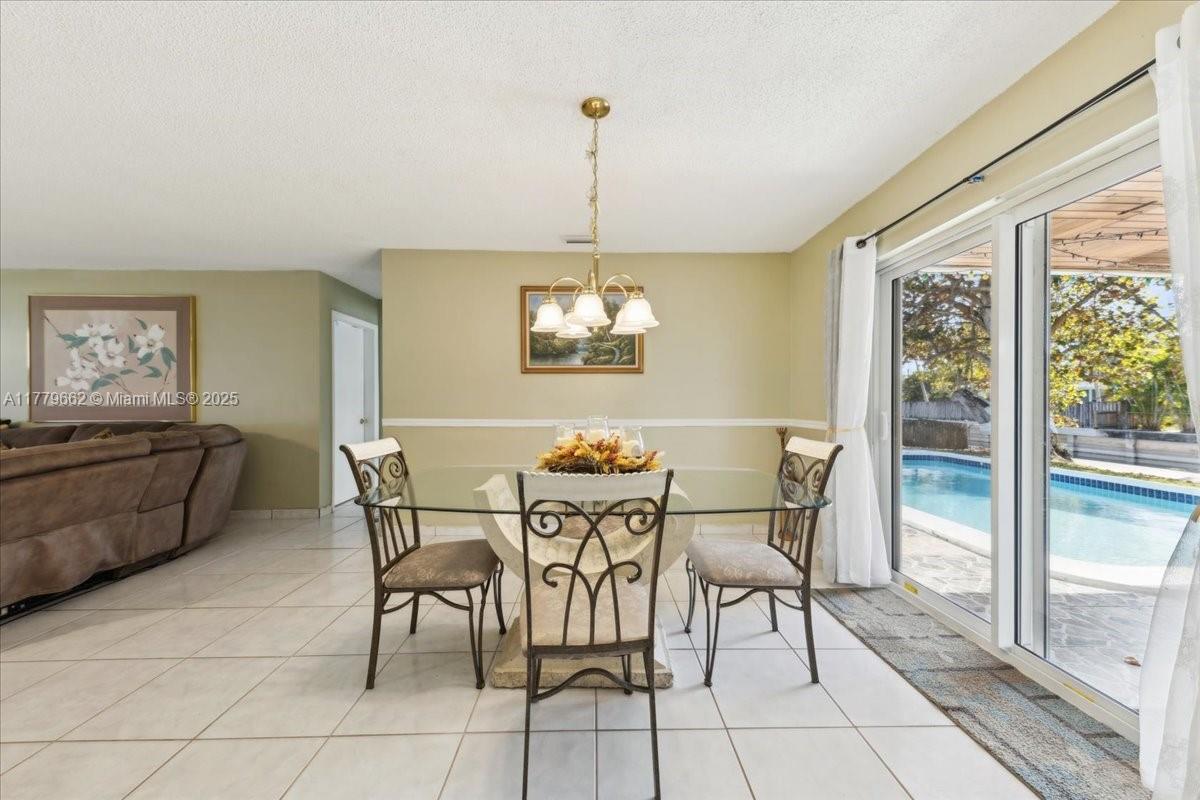 1625 E River Dr, Margate, Florida image 34