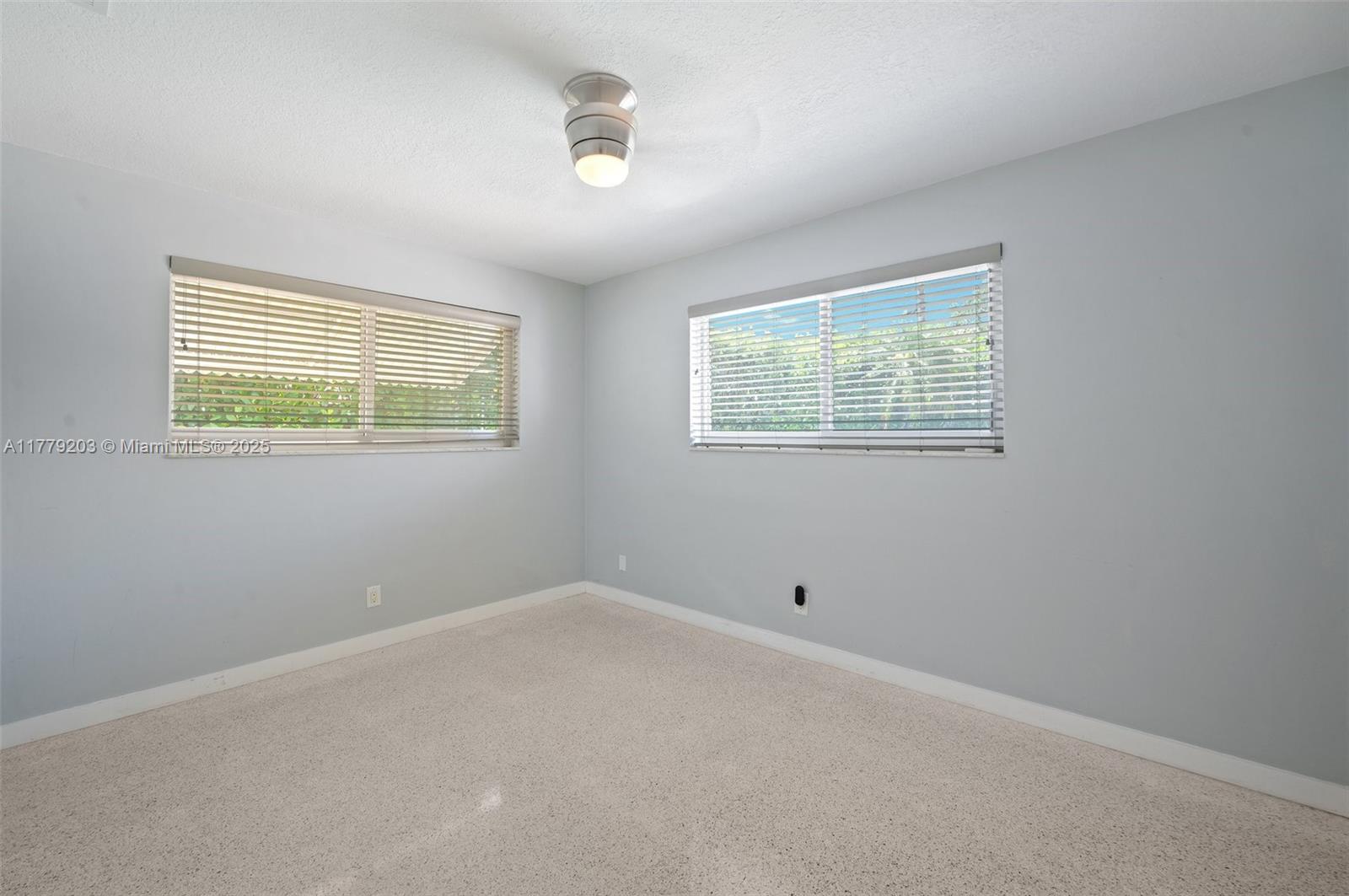 5911 NE 21st Ter, Fort Lauderdale, Florida image 13