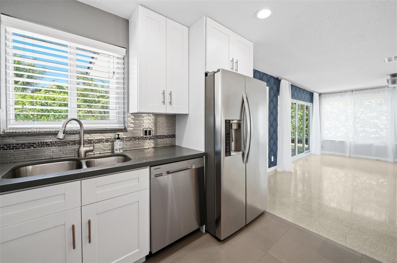5911 NE 21st Ter, Fort Lauderdale, Florida image 16