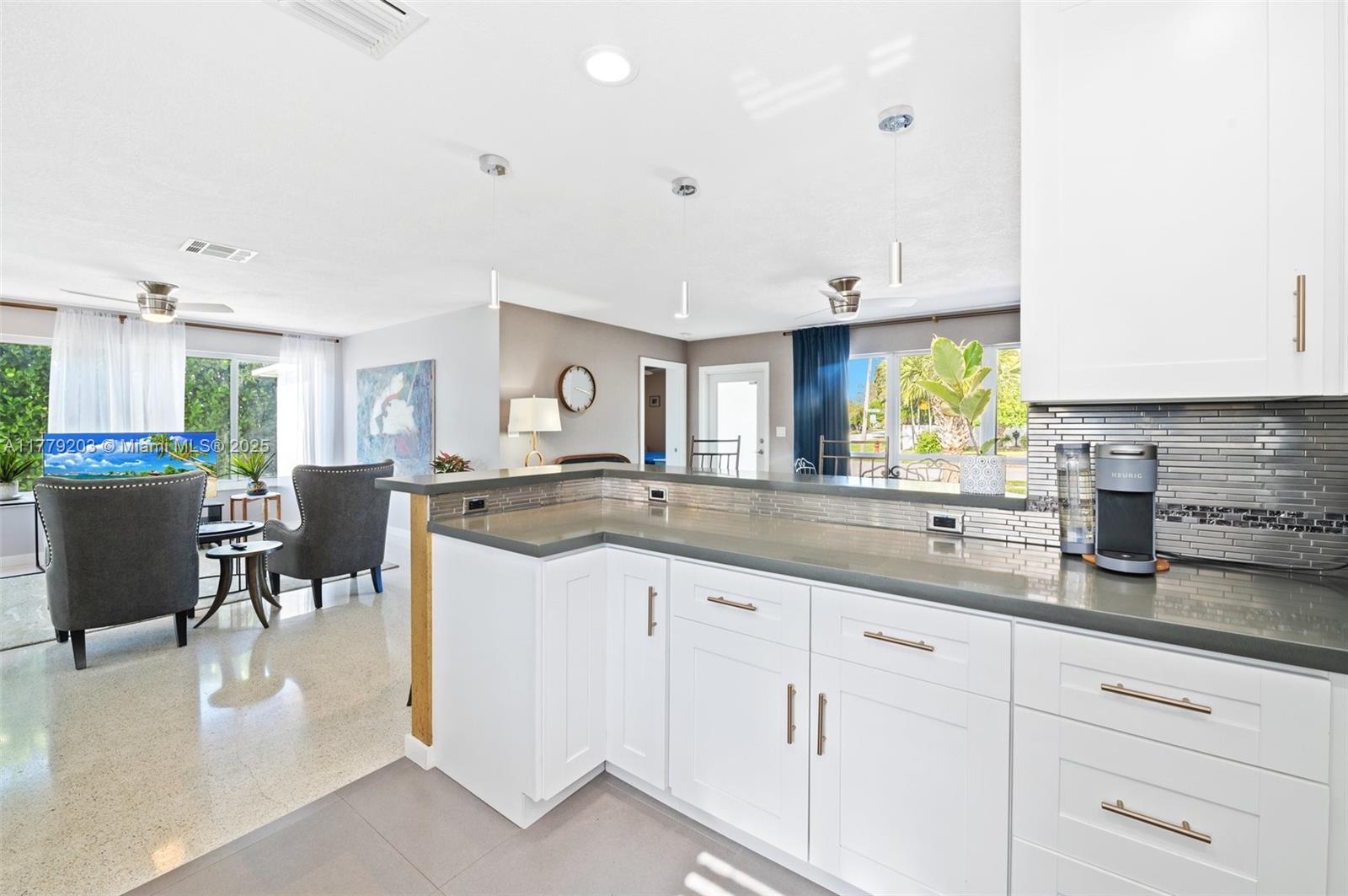 5911 NE 21st Ter, Fort Lauderdale, Florida image 3