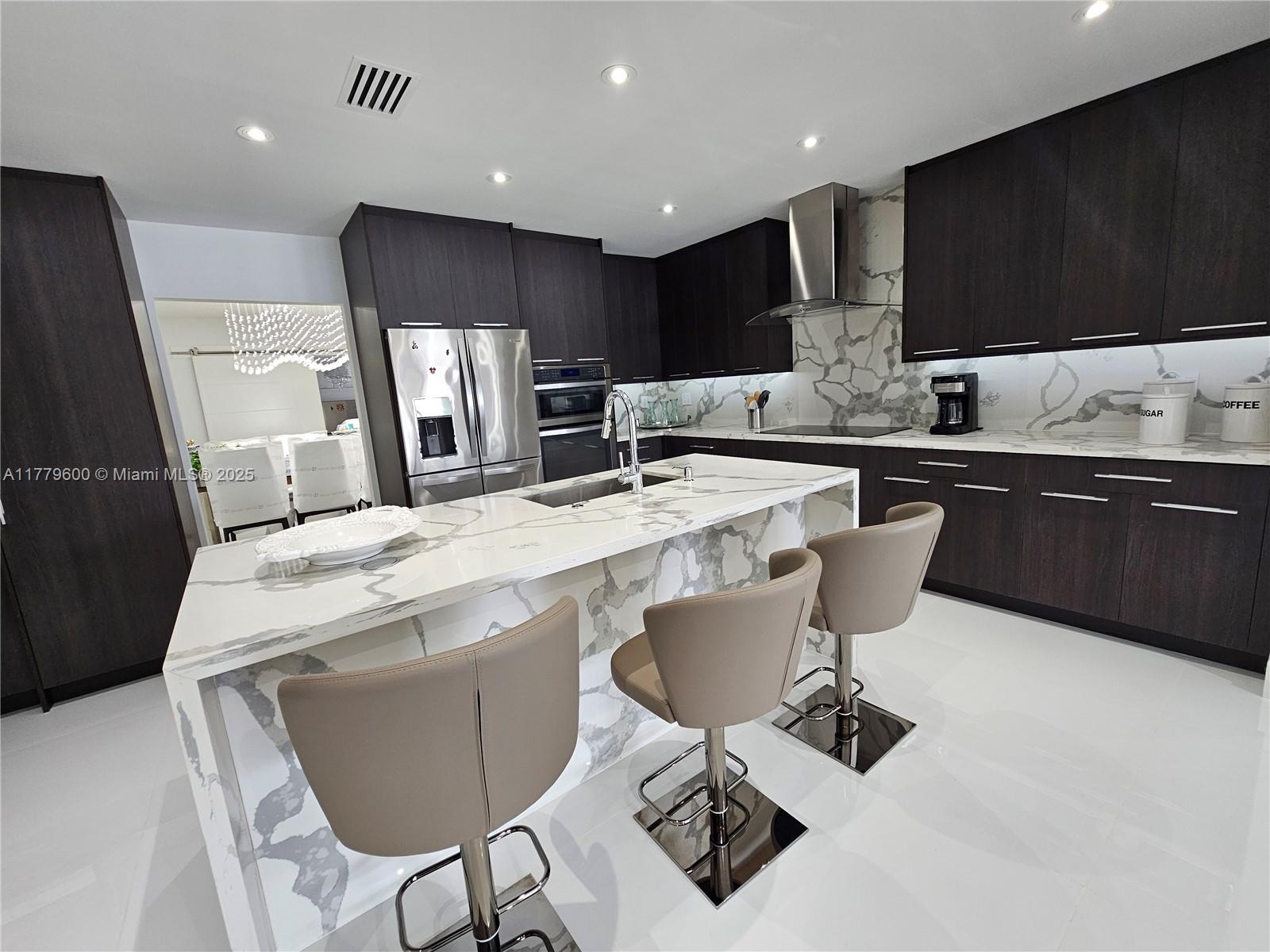 1150 S Biscayne Point Rd, Miami Beach, Florida image 7