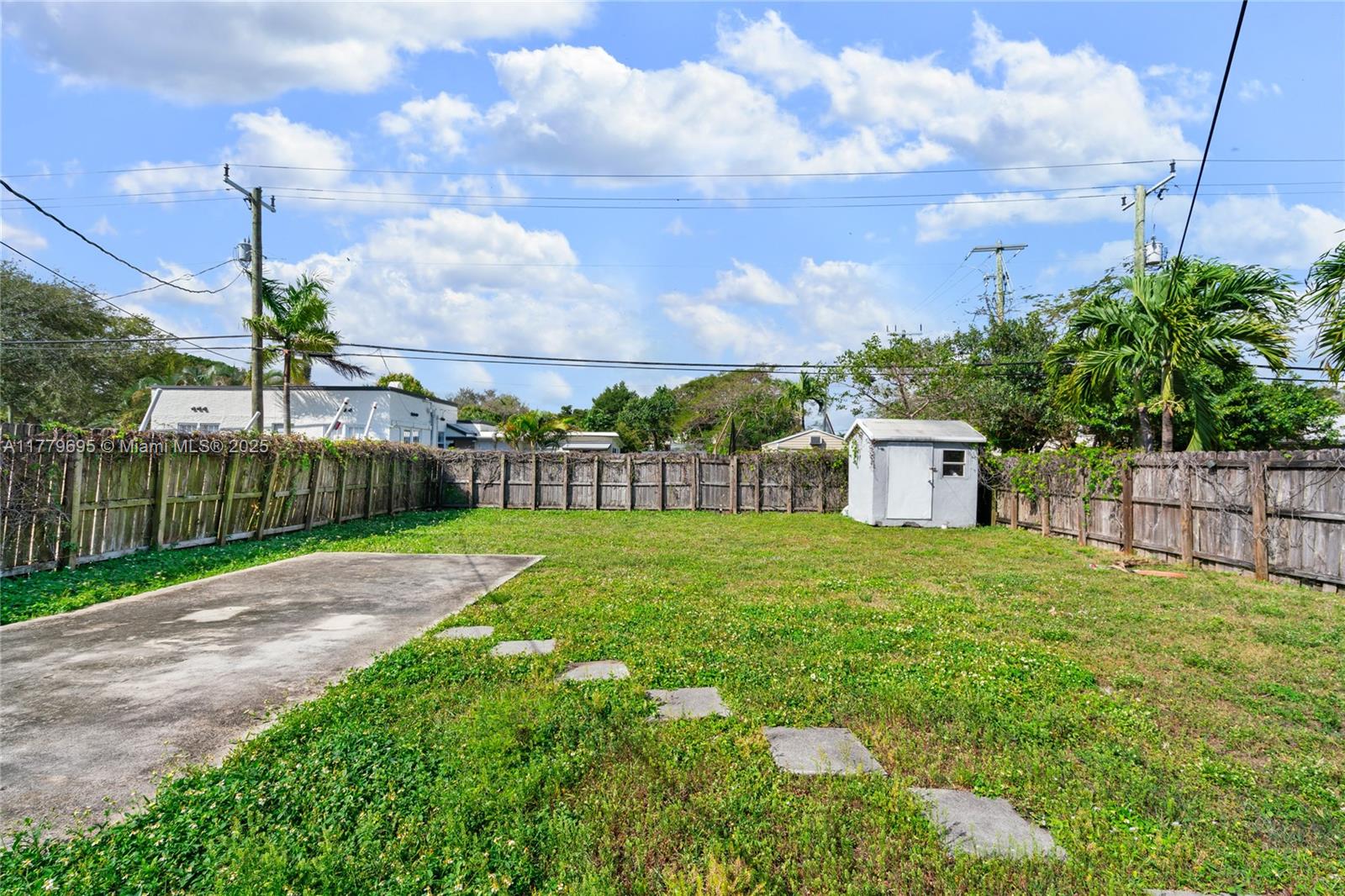 1843 SW 4th Ave, Fort Lauderdale, Florida image 24