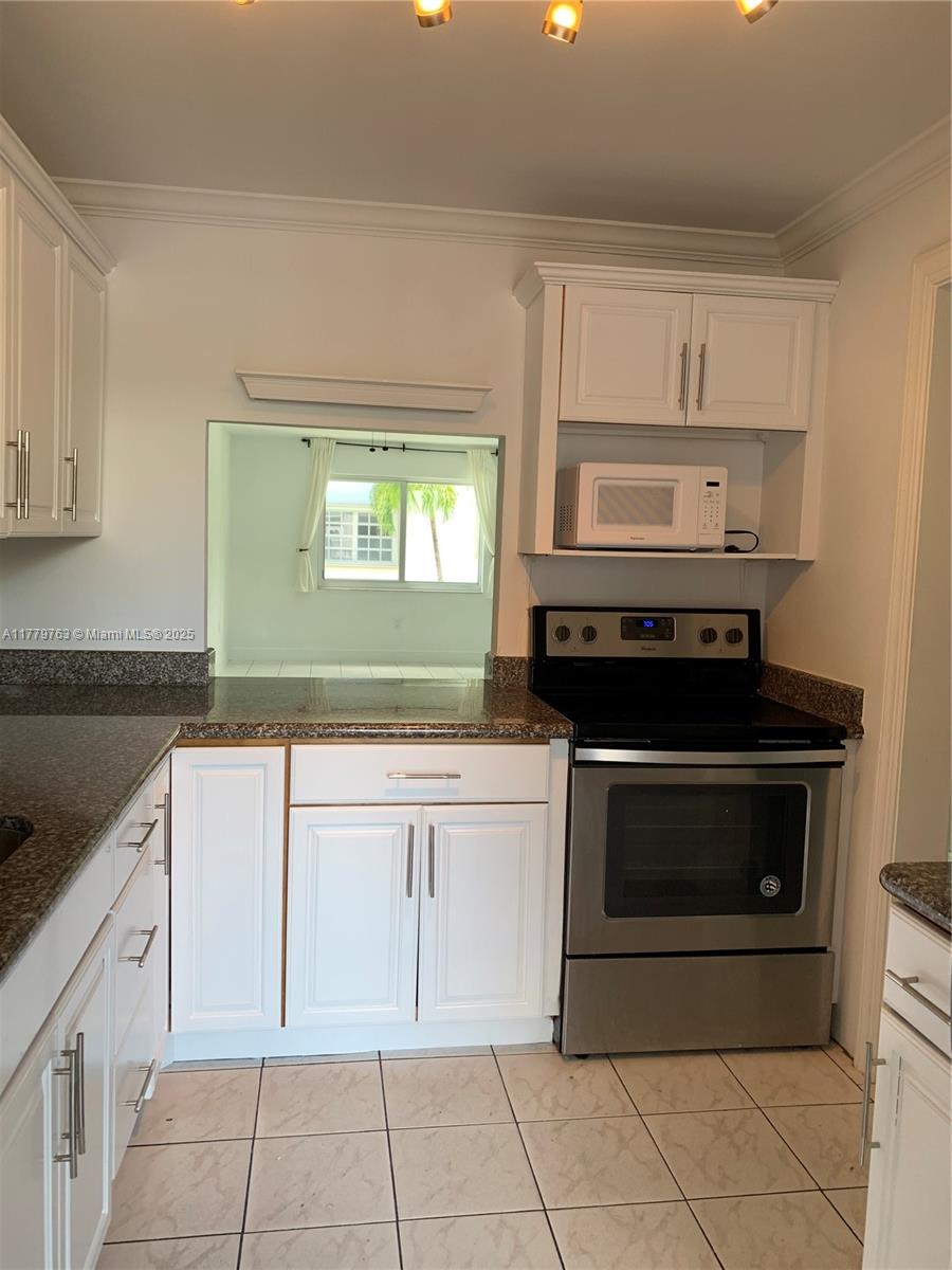 Property photo # 4