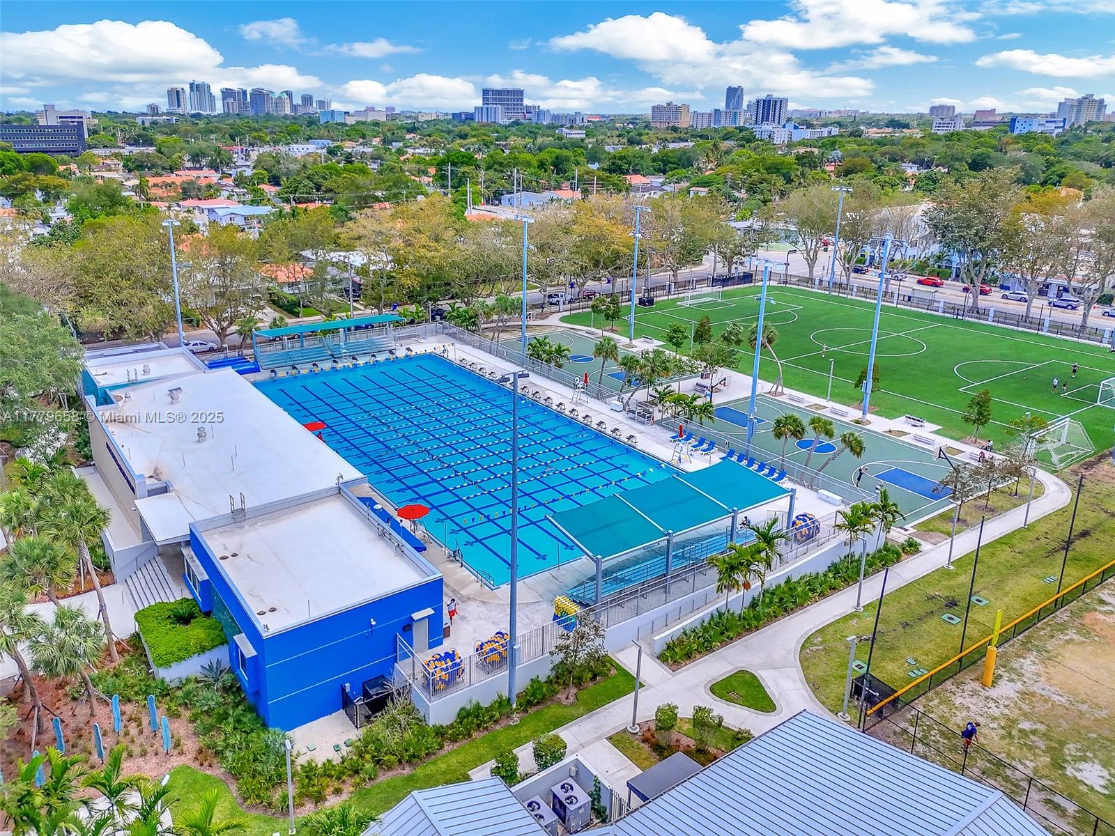 2019 SW 17th Ter, Miami, Florida image 31