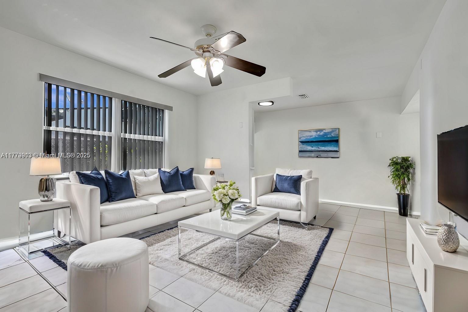 2001 N 26th Ave, Hollywood, Florida image 13
