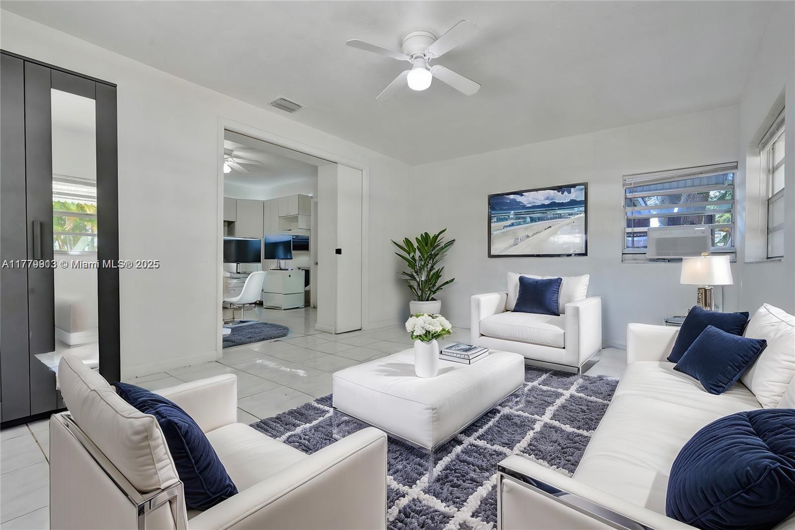 2001 N 26th Ave, Hollywood, Florida image 9