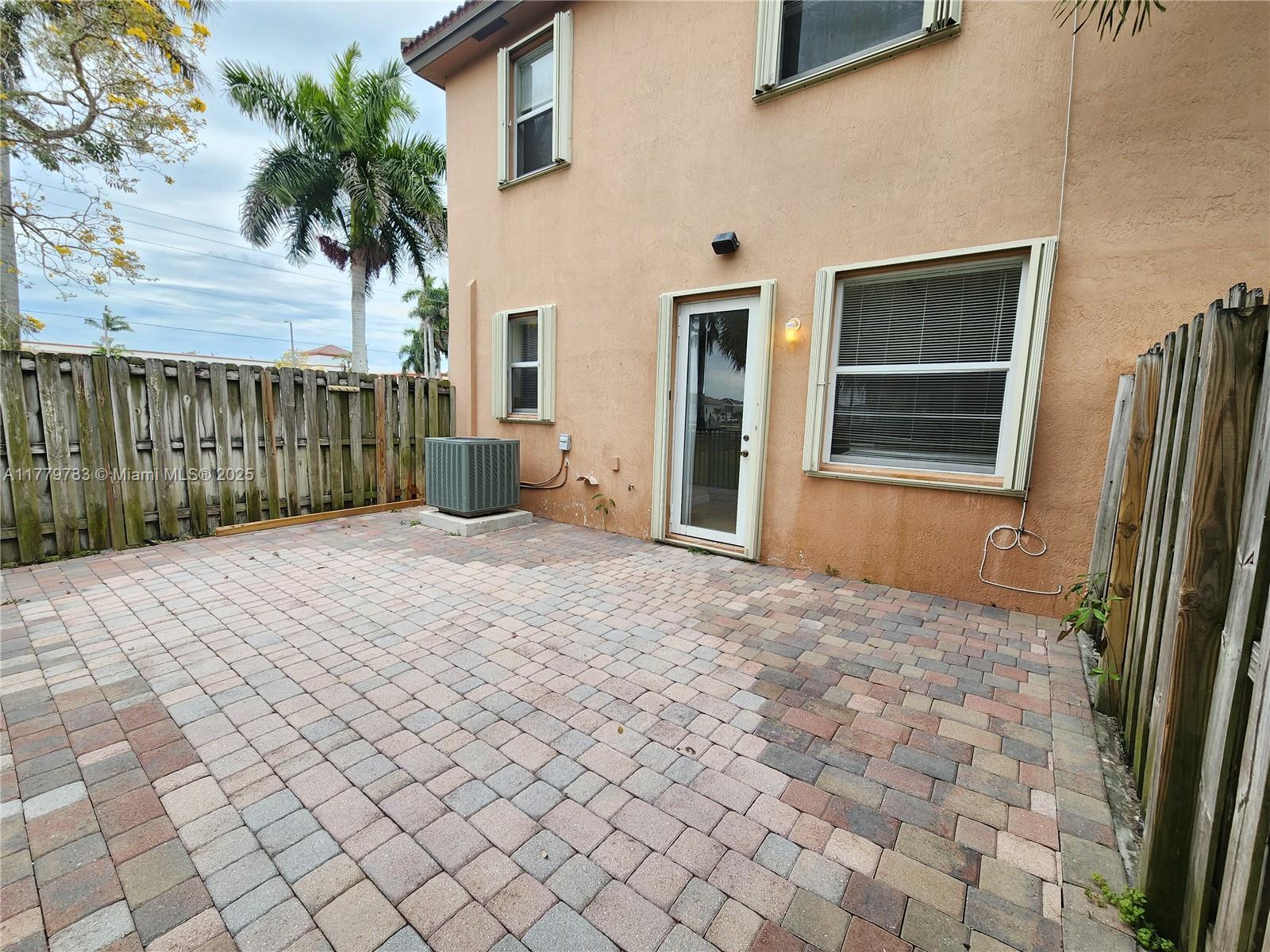 14709 SW 25th St #14709, Miami, Florida image 19