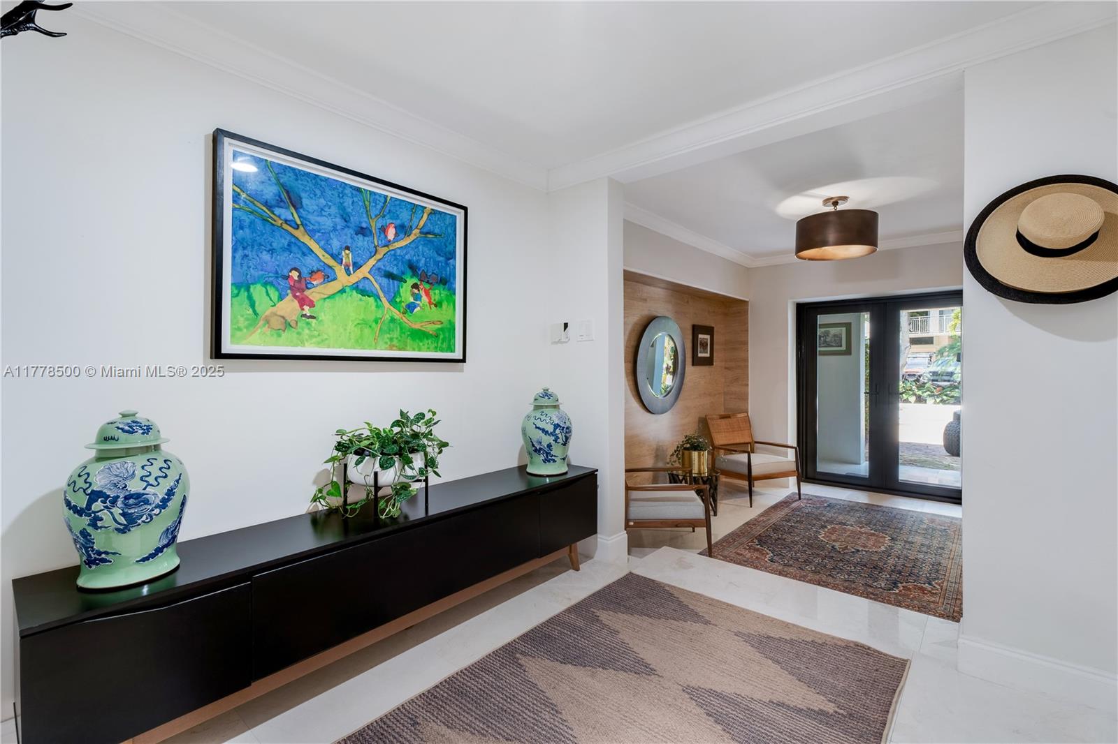 Listing Photo 9