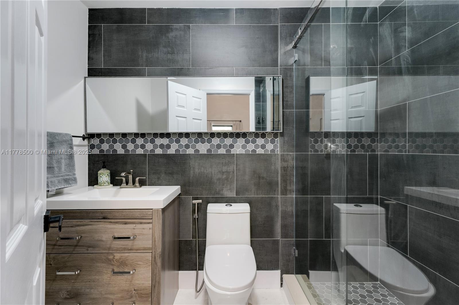 6147 Paradise Point Dr #6147, Palmetto Bay, Florida image 50
