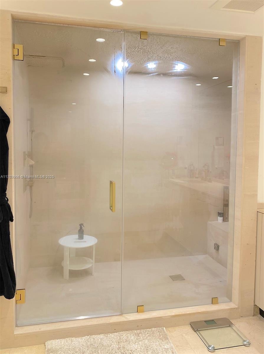 430 Grand Bay Dr 603