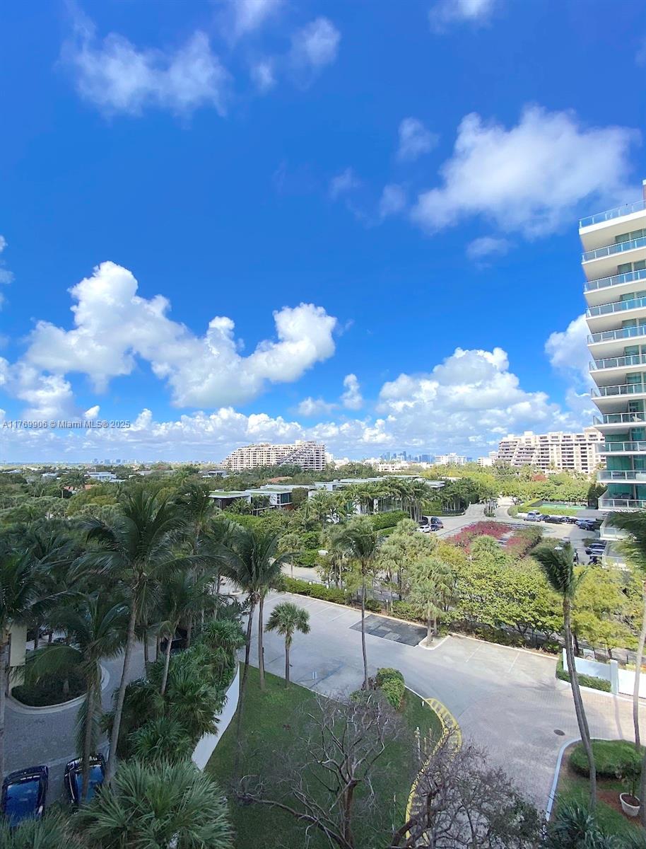 430 Grand Bay Dr 603