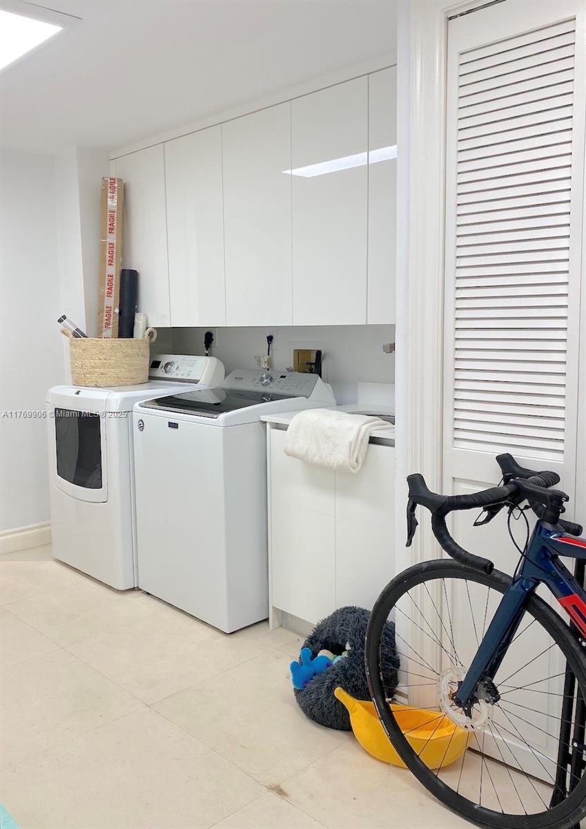 430 Grand Bay Dr 603