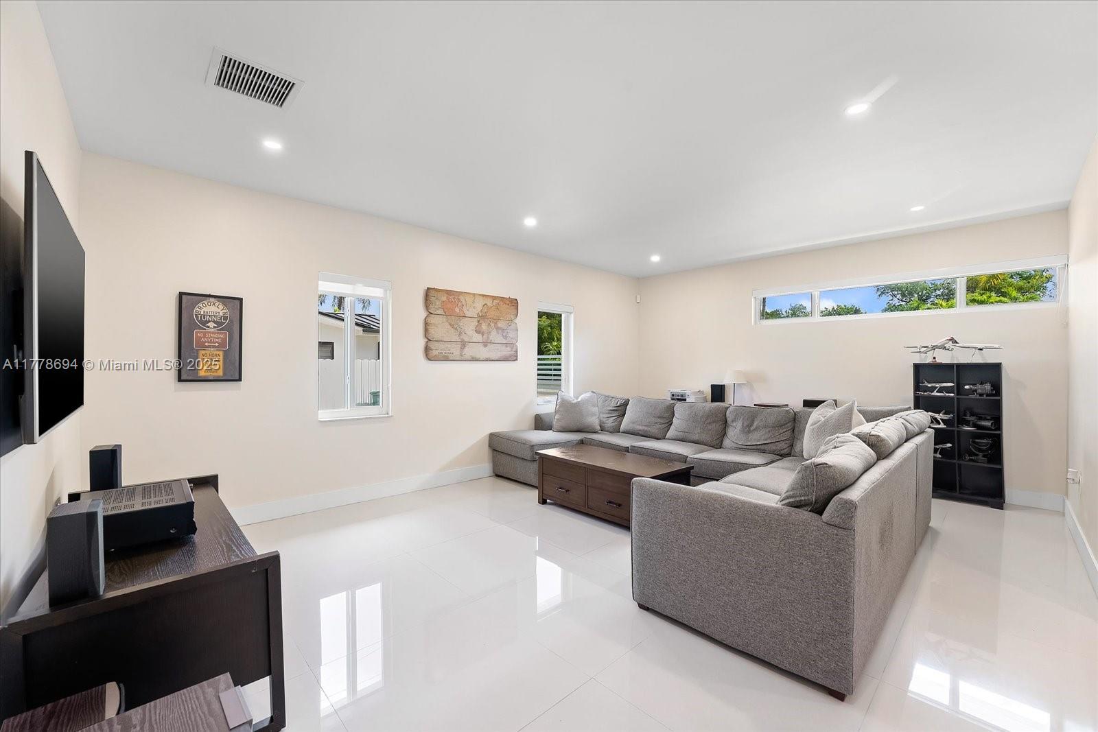 4280 SW 57 Av, Miami, Florida image 29