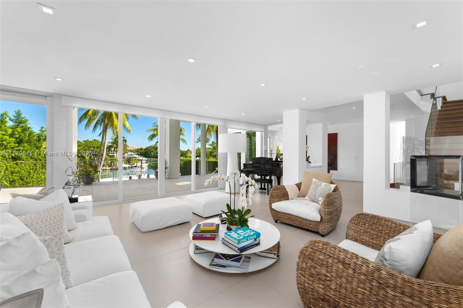 481 S Mashta Drive, Key Biscayne, Florida image 5