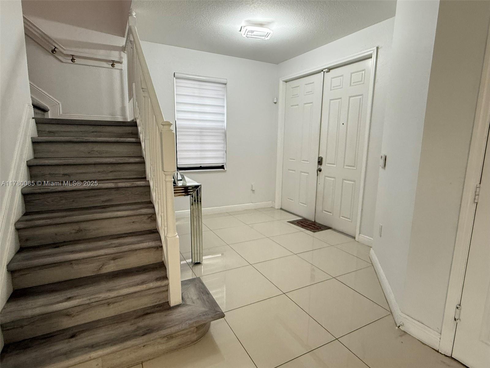 10060 NW 86th Ter, Doral, Florida image 18