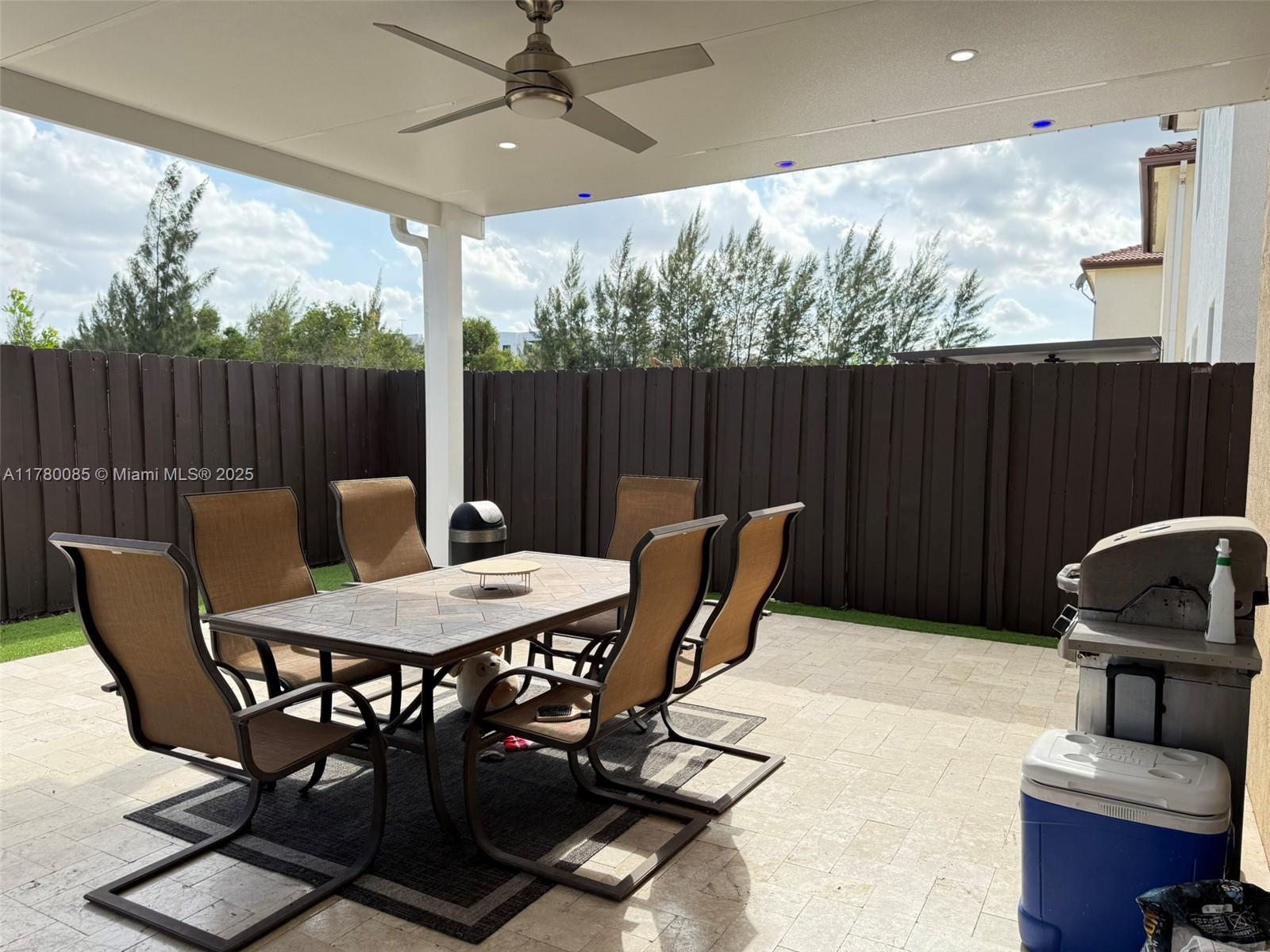 10060 NW 86th Ter, Doral, Florida image 41