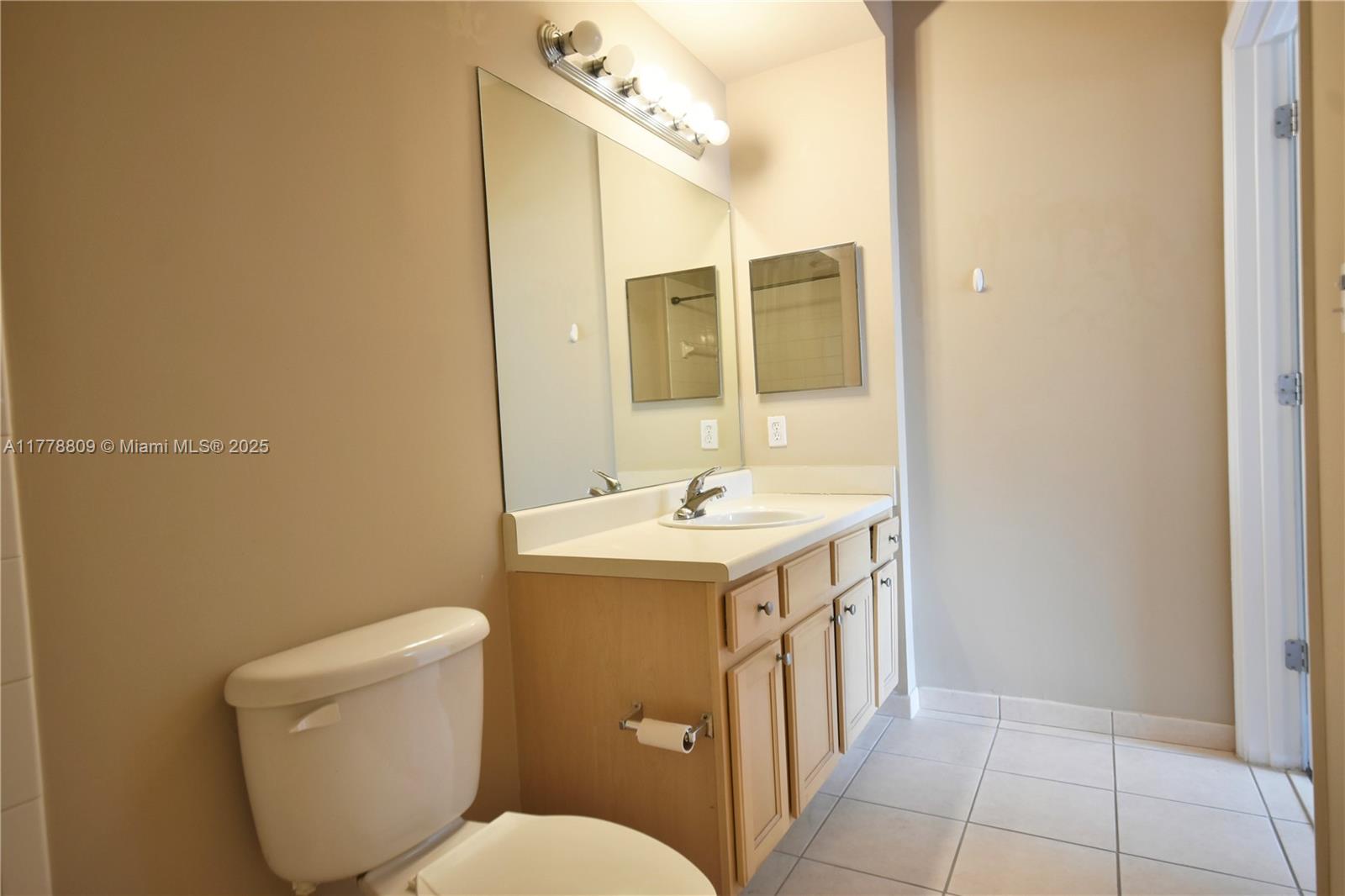 6001 SW 70th St #429, South Miami, Florida image 16