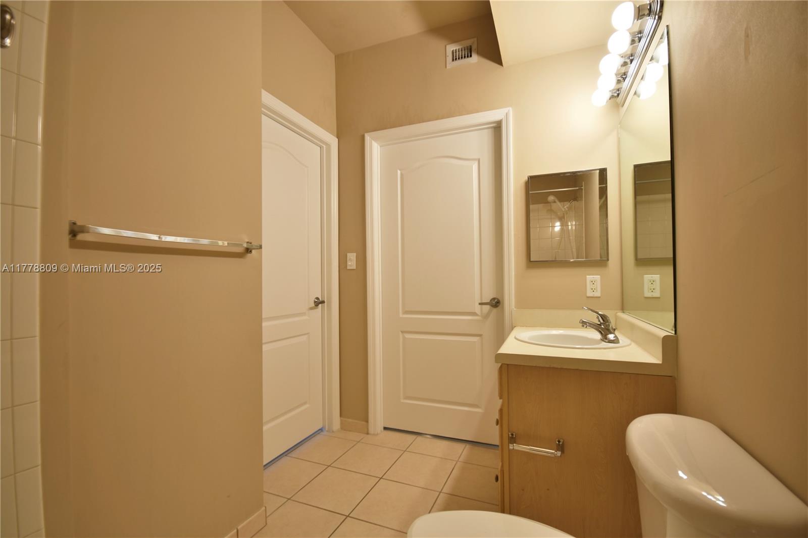 6001 SW 70th St #429, South Miami, Florida image 24