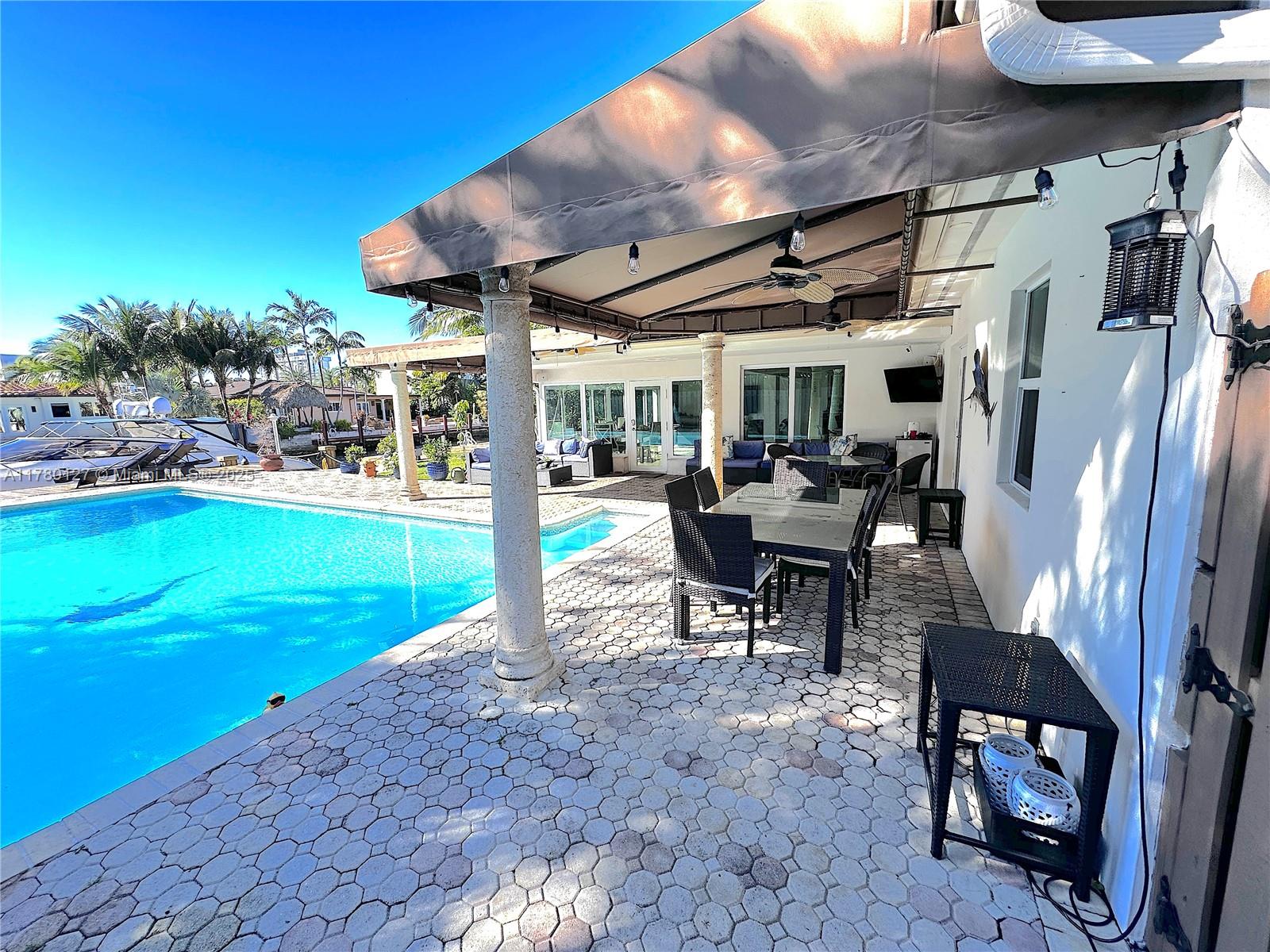 13000 Coronado Ln, North Miami, Florida image 23