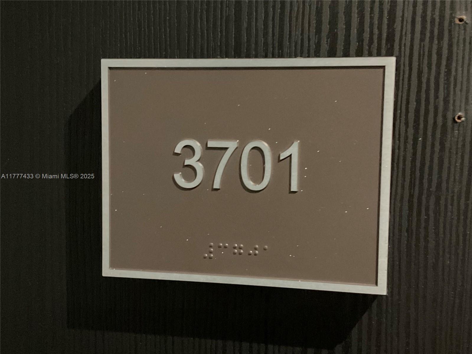 Condo for Rent in Hallandale Beach, FL