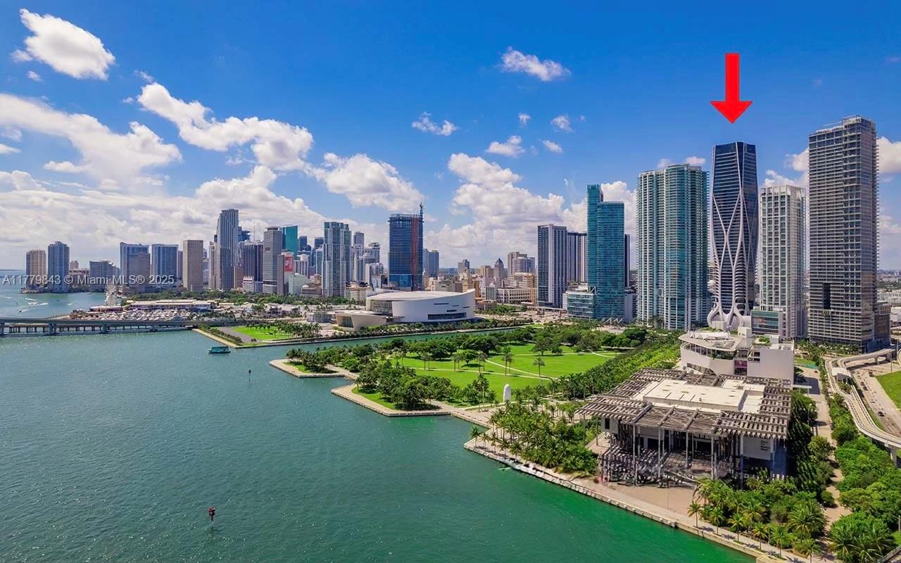 Condo for Rent in Miami, FL