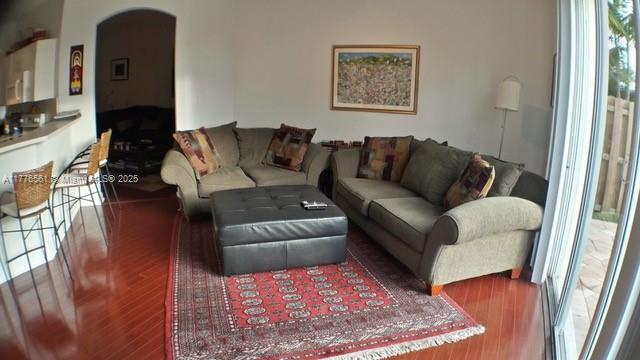 8388 NW 114th Path, Doral, Florida image 10