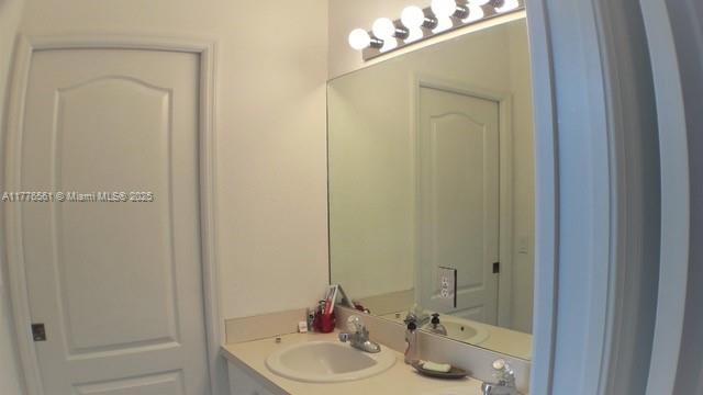 8388 NW 114th Path, Doral, Florida image 32