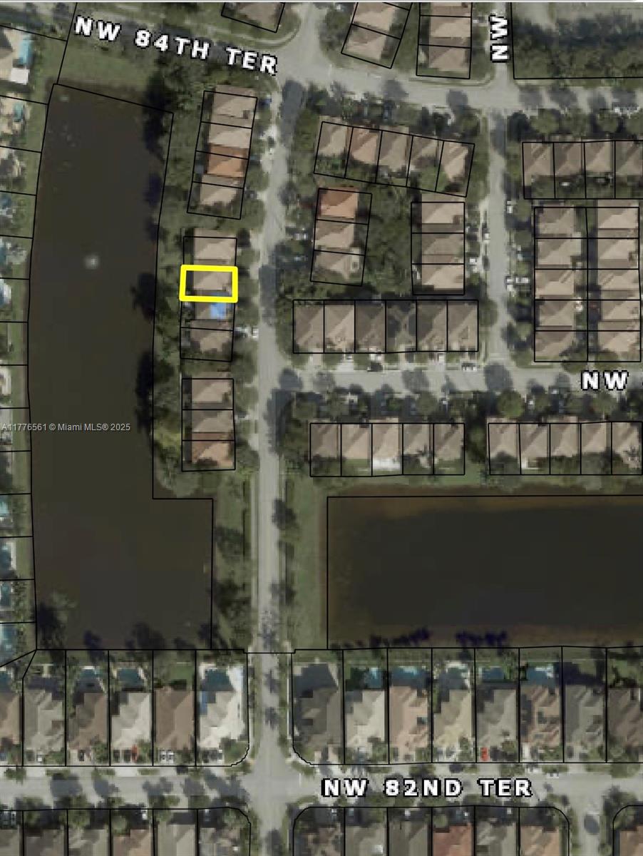 8388 NW 114th Path, Doral, Florida image 45