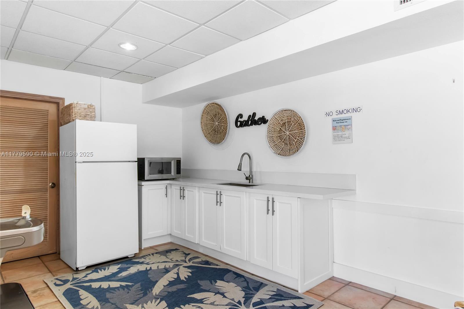 2625 Collins Ave #608, Miami Beach, Florida image 16