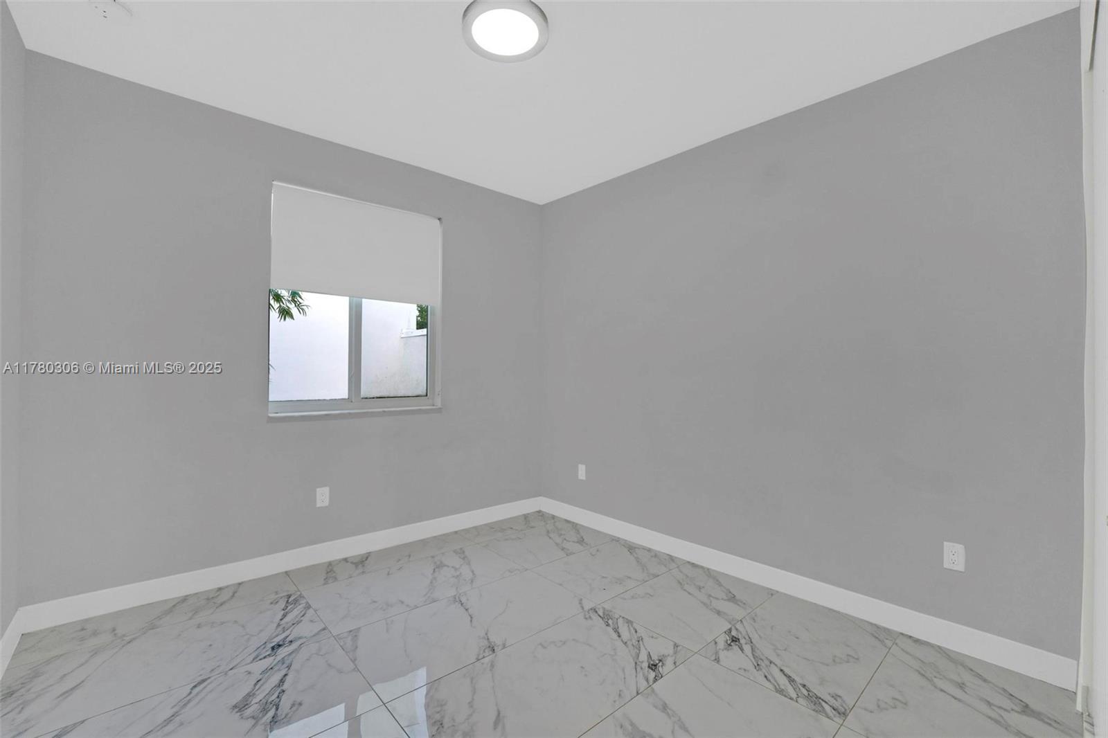 10259 NW 66th St, Doral, Florida image 23
