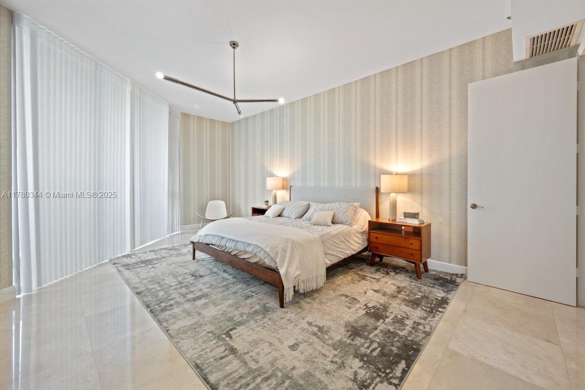 15811 Collins Ave #404, Sunny Isles Beach FL 33160