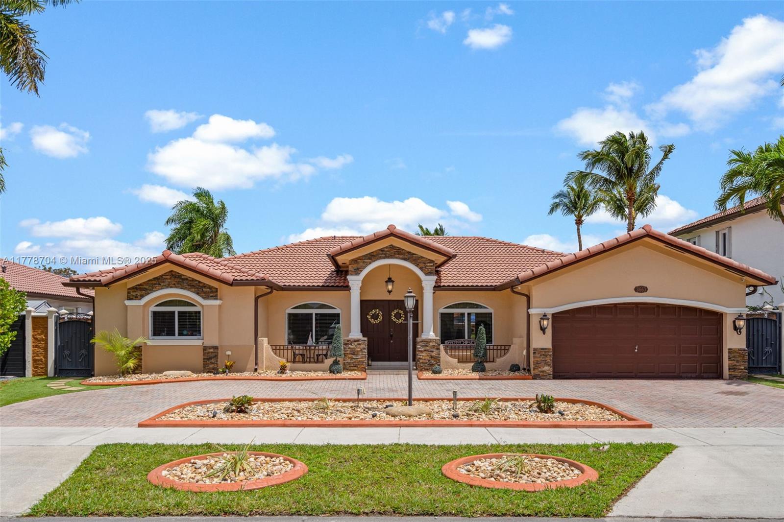 3663 SW 150th Ct, Miami, Florida image 2