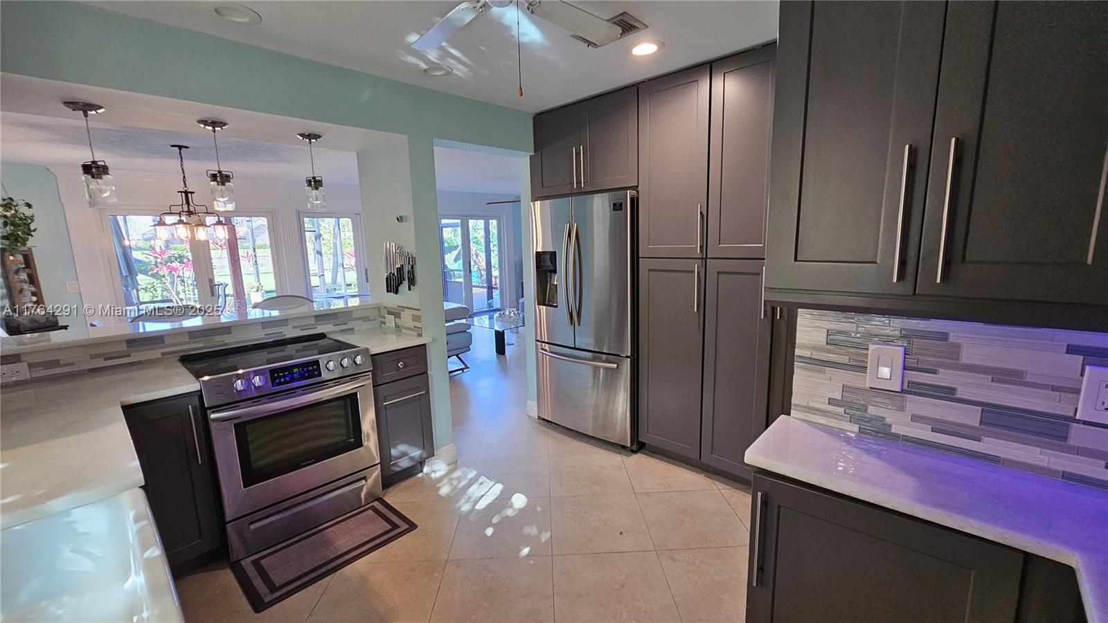 3851 NW 7th Pl, Deerfield Beach, Florida image 9