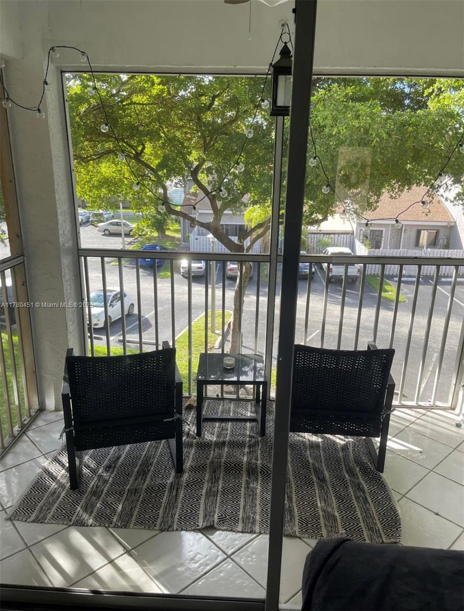 430 SE 7th St #304E, Dania Beach, Florida image 20