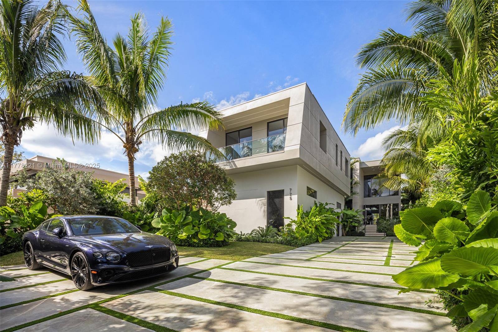 725 NE 77th Street, Miami, Florida image 31