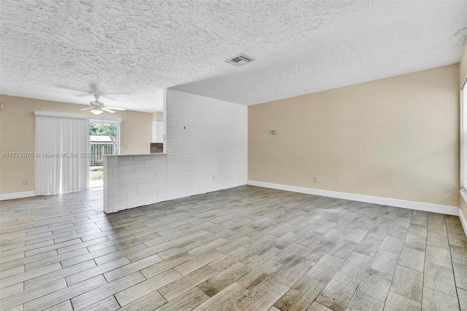 3830 NW 7th Ct, Lauderhill, Florida image 7