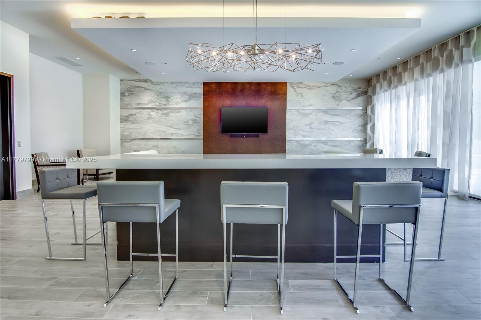 999 SW 1st Ave #2213, Miami FL 33130