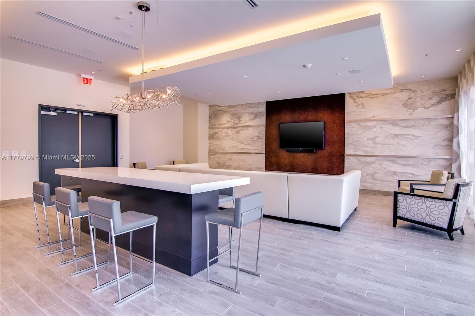 999 SW 1st Ave #2213, Miami FL 33130