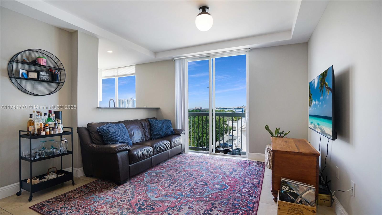 2400 SW 27th Ave #706, Miami, Florida image 4