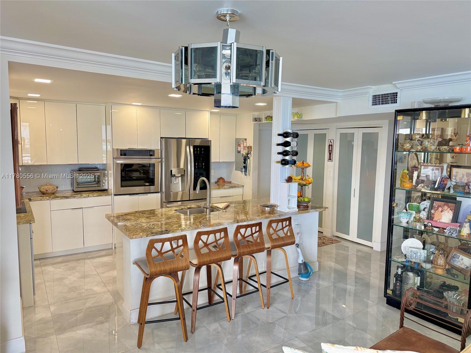 1149 Hillsboro Mile #1011, Hillsboro Beach, Florida image 12